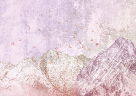 Exklusive Tapete mit fliegenden Vögeln über die Berge auf einer schäbigen grau-rosa Textur