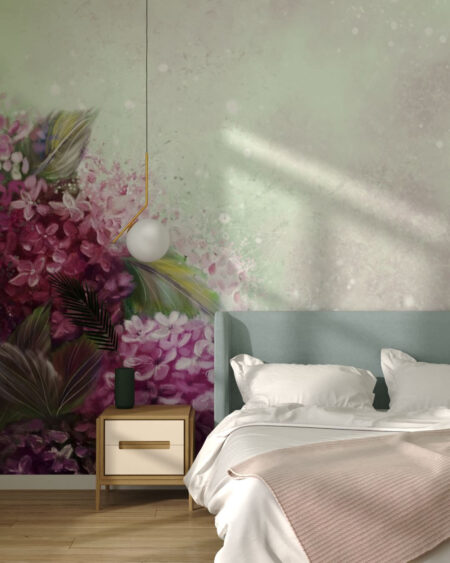 Design Tapete mit rosa Hortensie auf dekorativem Hintergrund im Schlafzimmer