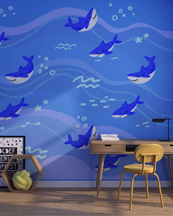 Kindertapete Muster mit gemalten blauen kleinen Haien für ein Kinderzimmer