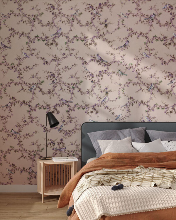 Vintage Tapete Muster mit Vögeln und blühenden Pflanzen auf beigem Hintergrund für das Schlafzimmer