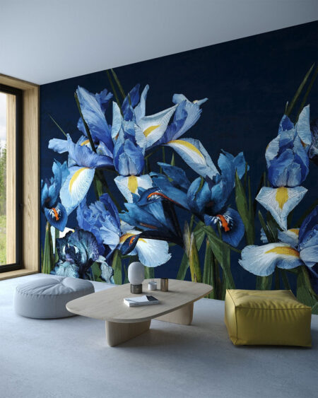 Fototapete große Iris in Blautönen dunkelblauer Hintergrund fürs Wohnzimmer