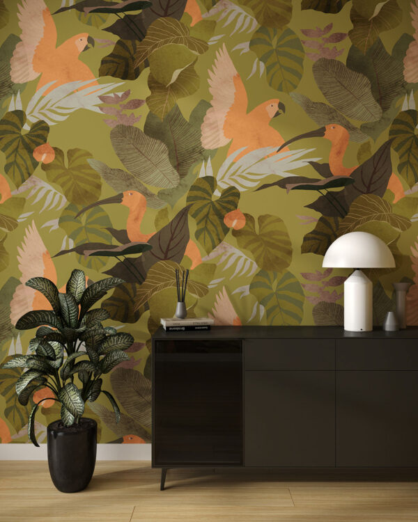 Fototapete Papageien und Reiher in beige-rosa Farben mit tropische Blätter in Grüntönen Muster fürs Wohnzimmer